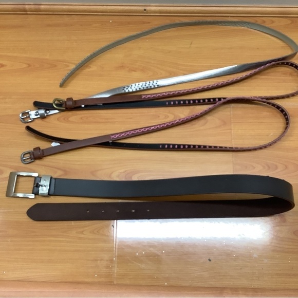Belt Bundle for Women Size 4. Preloved - Picture 1 of 5